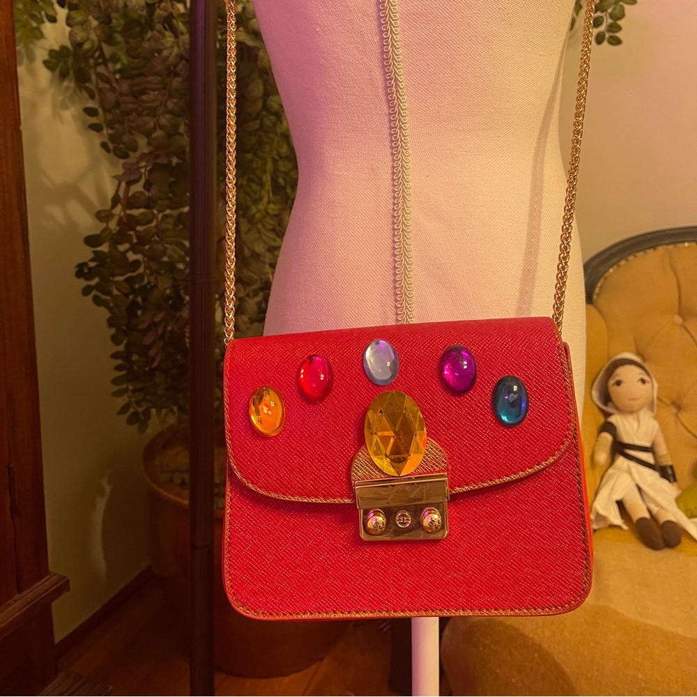 Custom infinity stone chain purse!